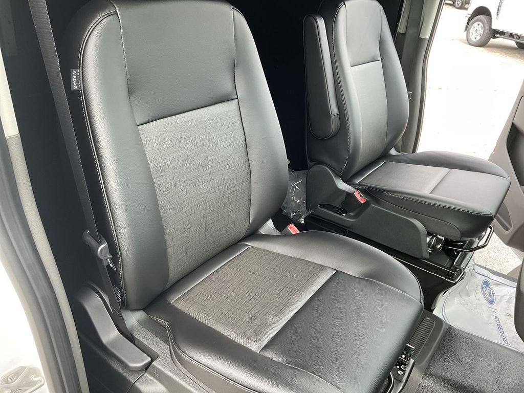 New 2026 Oxford White Ford Cargo Van image 22