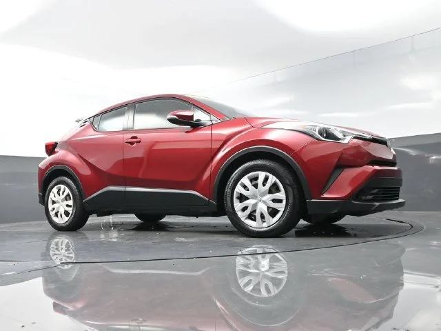 Used 2019 Red Toyota LE image 42