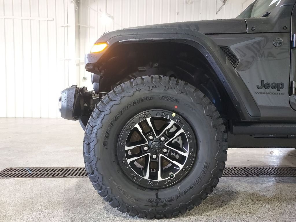 2026 Jeep Wrangler 2-Door Willys - Photo 16