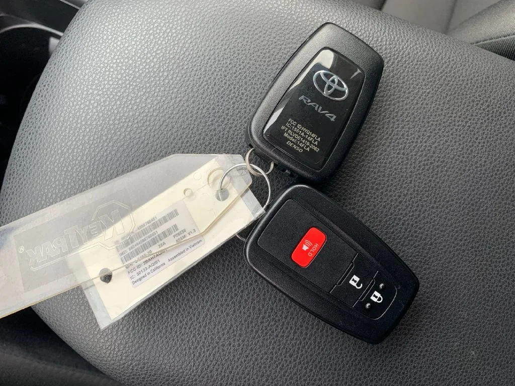 Used 2025 Gray Toyota XLE image 9