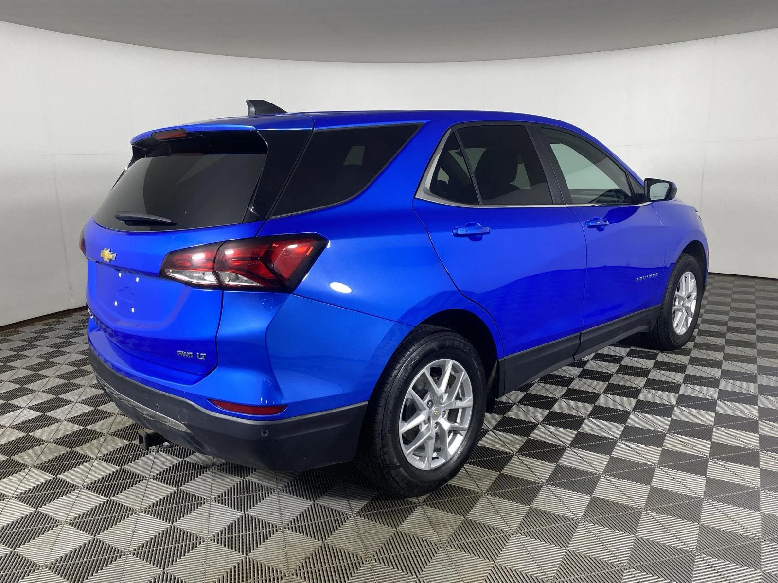 Used 2024 Riptide Blue Metallic Chevrolet LT image 10