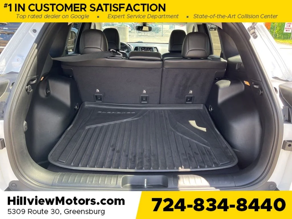 Certified Used 2019 Bright White Clearcoat Jeep Limited image 28