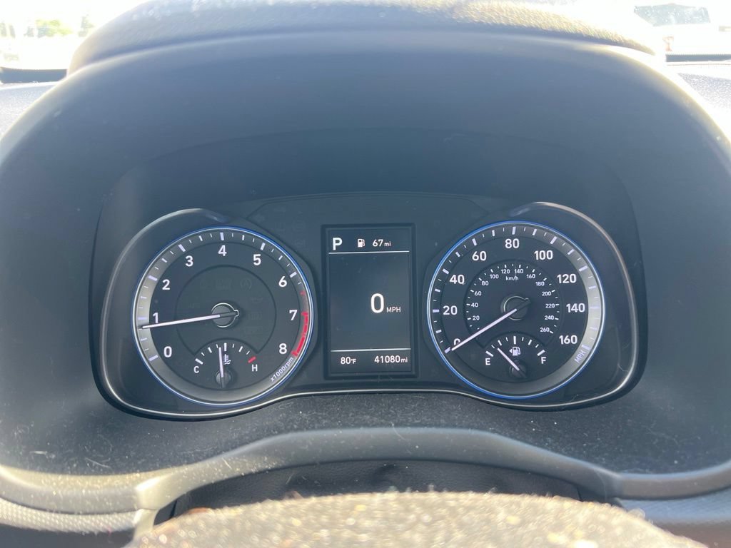 Used 2021 Lunar White Hyundai Limited image 25