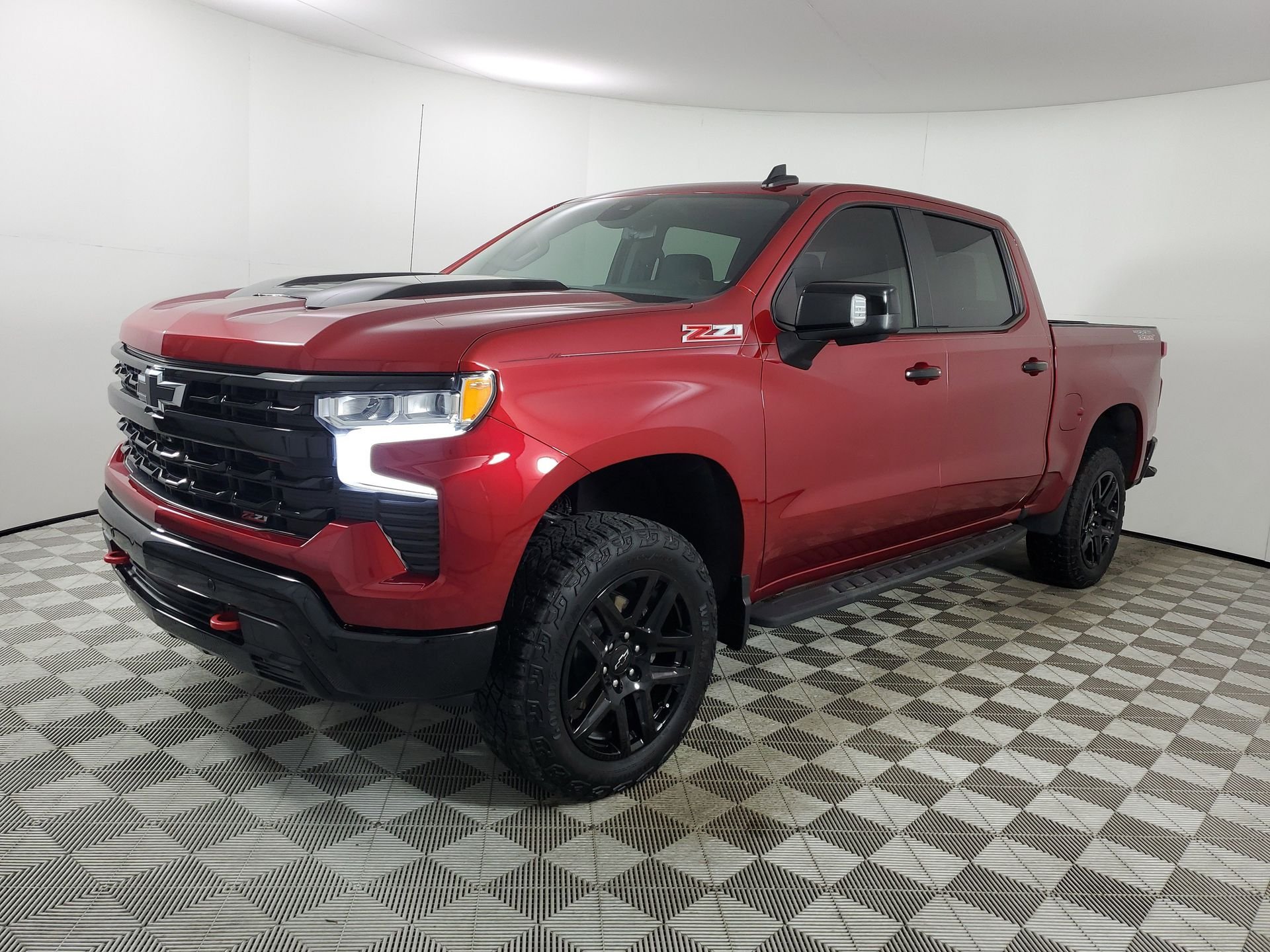 2024 Chevrolet Silverado 1500 LT Trail Boss - Photo 4