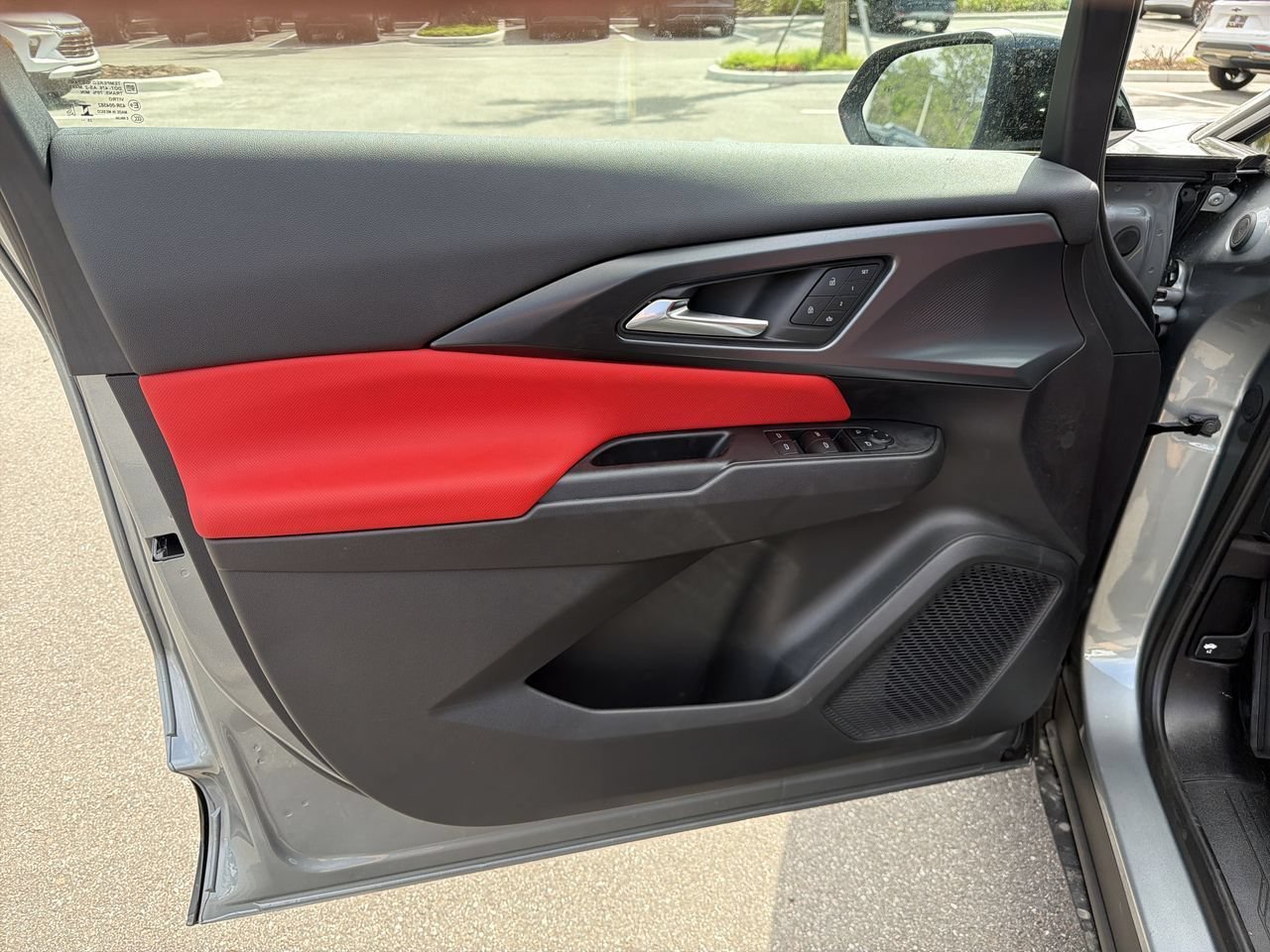 2026 Chevrolet Equinox EV RS - Photo 21
