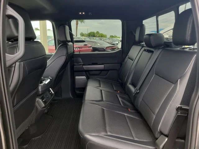 Used 2025 Gray Ford Lariat image 14