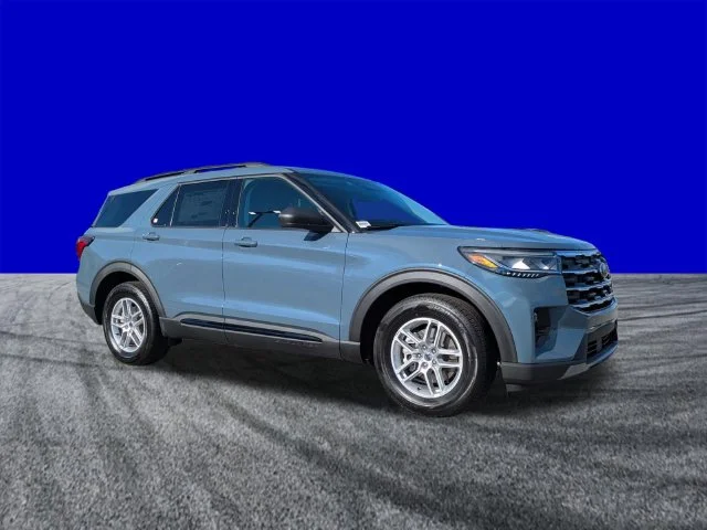 New 2026 Vapor Blue Metallic Ford Active image 2