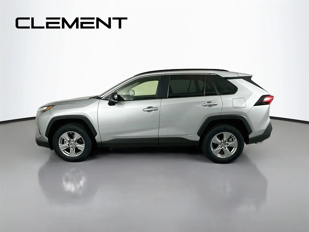 Certified Used 2025 Silver Sky Metallic Toyota LE image 6