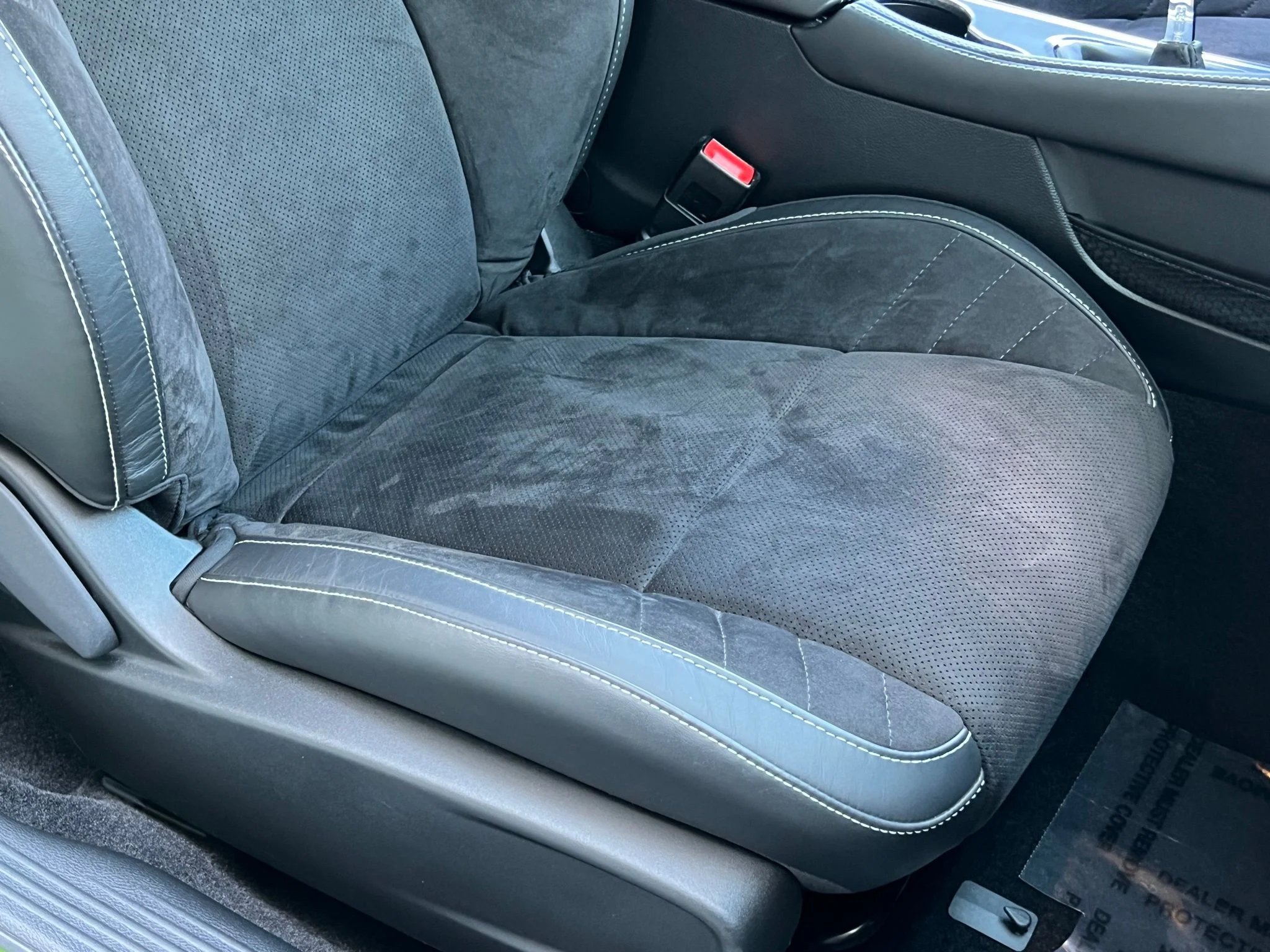 Used 2015 Beige Dodge SRT Hellcat image 32