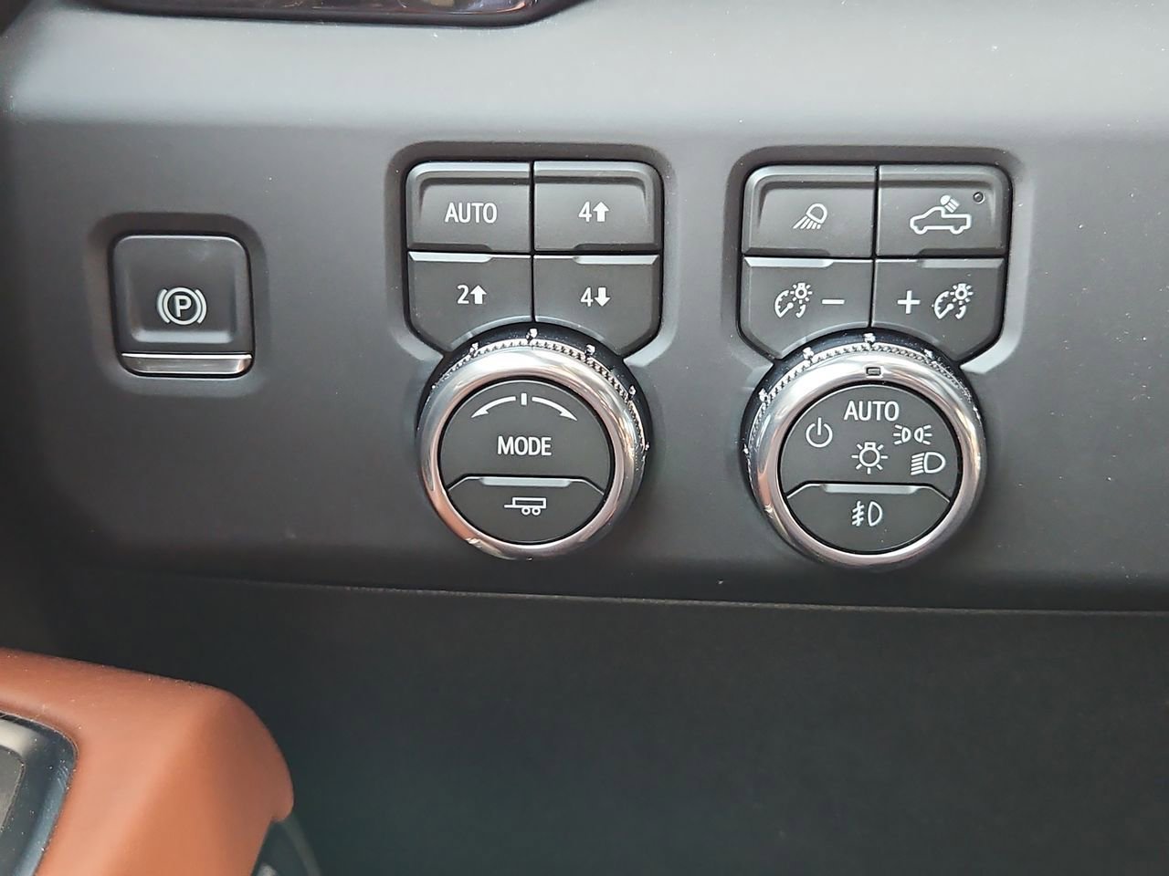 New 2026 Onyx Black GMC Denali Ultimate image 18