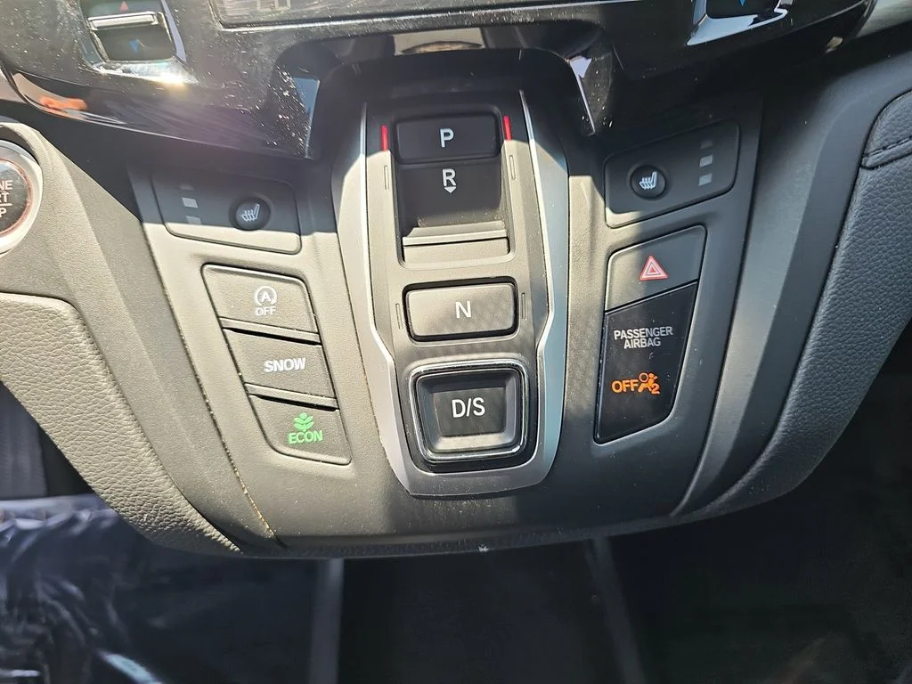 Used 2025  Honda EX-L image 23