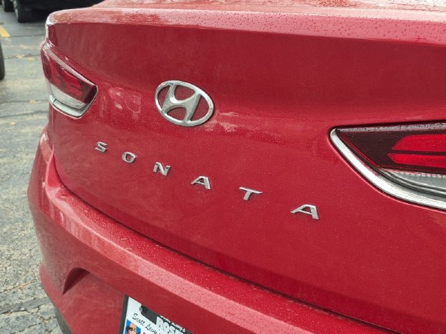 Used 2019 Red Hyundai SEL image 27