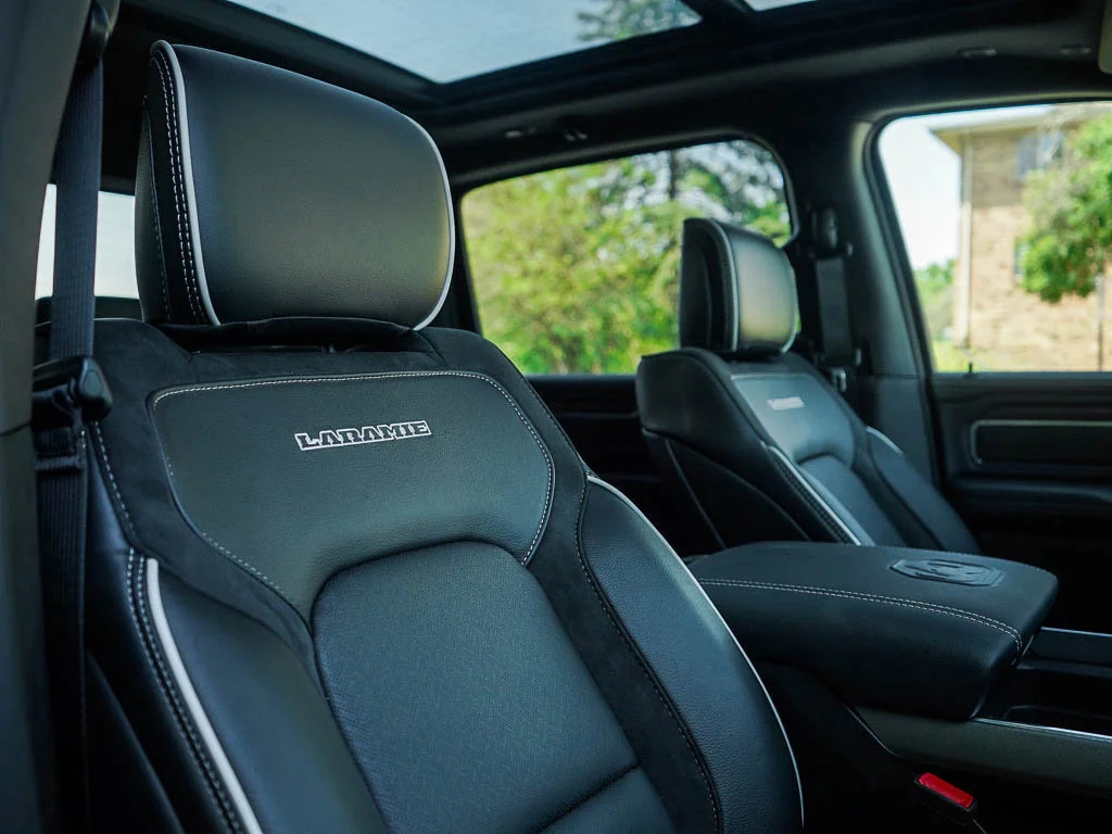 New 2026 Diamond Black Crystal Pearlcoat RAM Laramie image 9