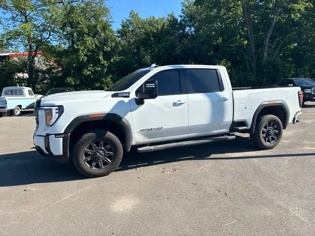Used 2024 White GMC AT4 image 2