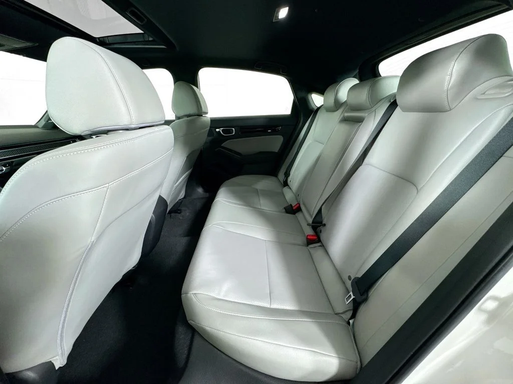 2026 Honda Civic Hatchback Sport Touring - Photo 14