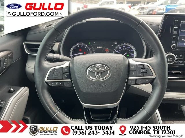 Certified Used 2022 Celestial Silver Metallic Toyota Limited image 12