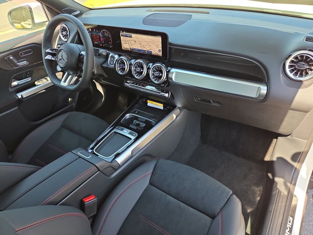 New 2026 Polar White Mercedes-Benz GLB 35 AMG® image 19