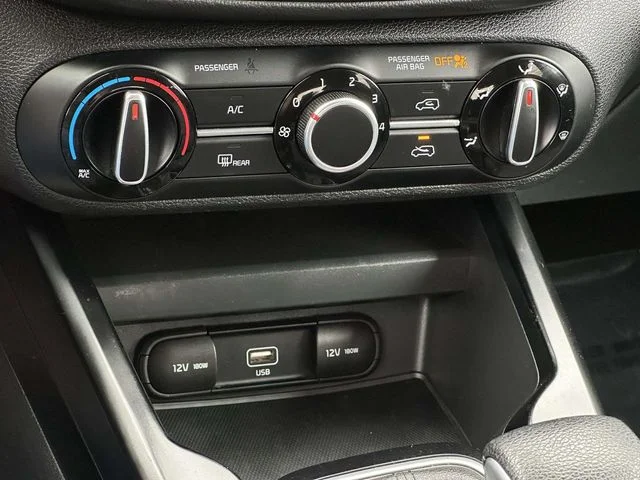 2020 Kia Soul S - Photo 25