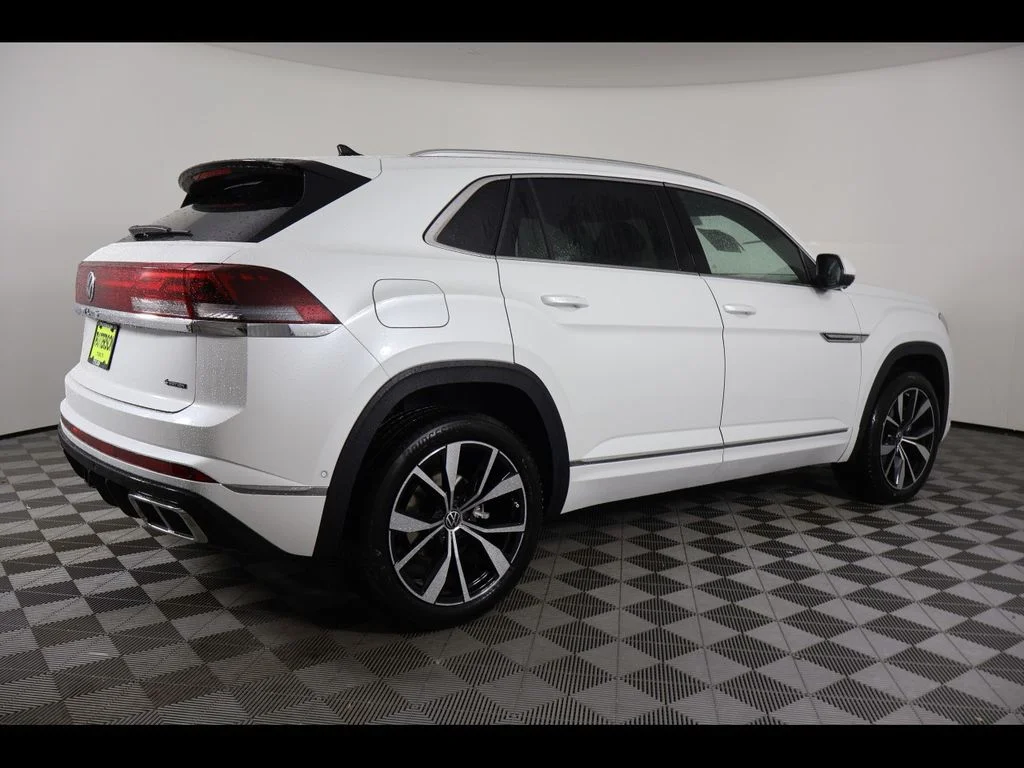 2026 Volkswagen Atlas Cross Sport SEL Premium R-LINE - Photo 6