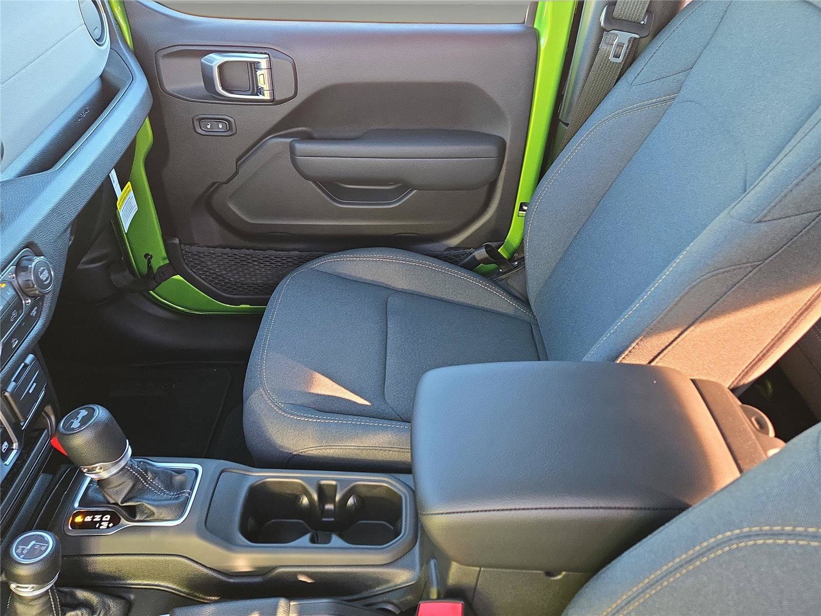 New 2026 Mojito Clearcoat Jeep Sport S image 18