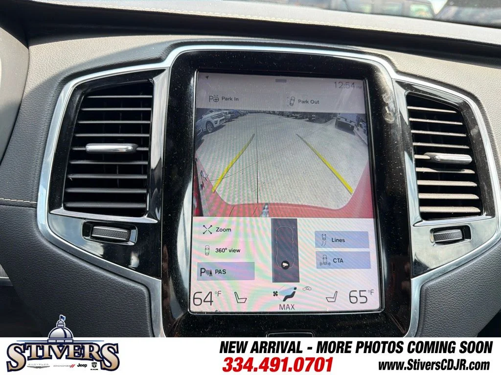 Used 2019 Red Volvo T6 R-Design image 21