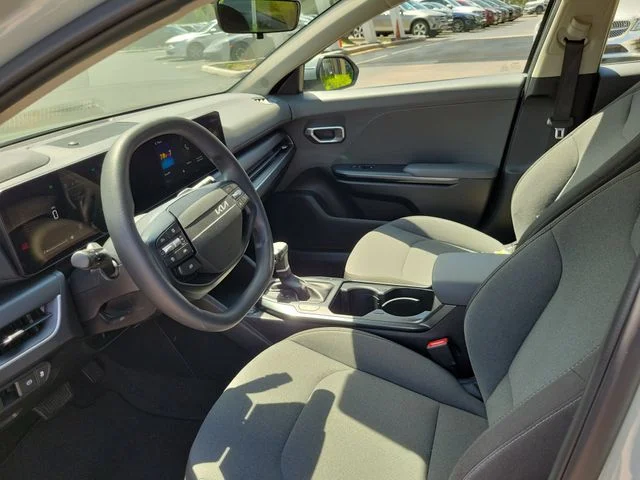 Used 2025 Gray Kia LXS image 14