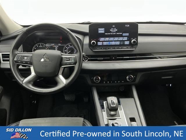 Used 2024 Alloy Silver Metallic Mitsubishi  image 20