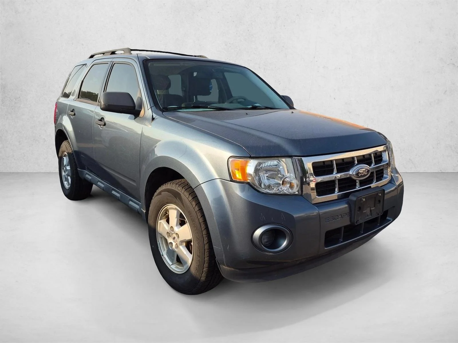 Used 2012 Steel Blue Metallic Ford XLS image 3