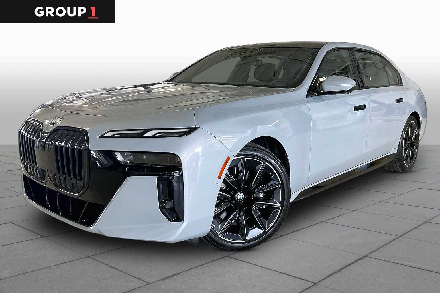 2023 BMW 7 Series 740i's photo