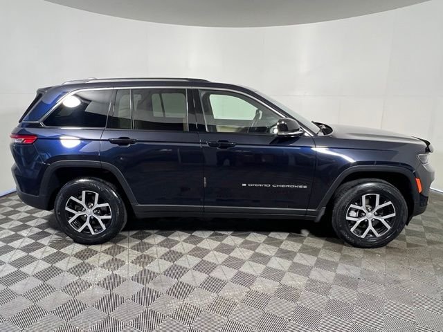 Certified Used 2023 Black Jeep Limited image 9