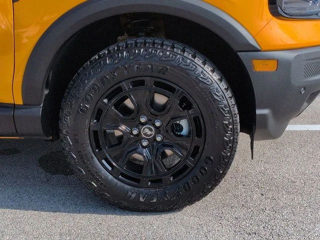 New 2026 Orange Fury Metallic Tri-Coat Ford Outer Banks® image 11