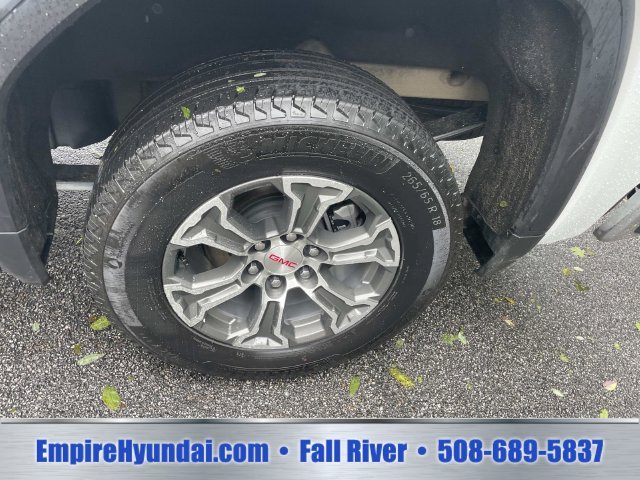 2026 GMC Sierra 1500 SLT - Photo 14