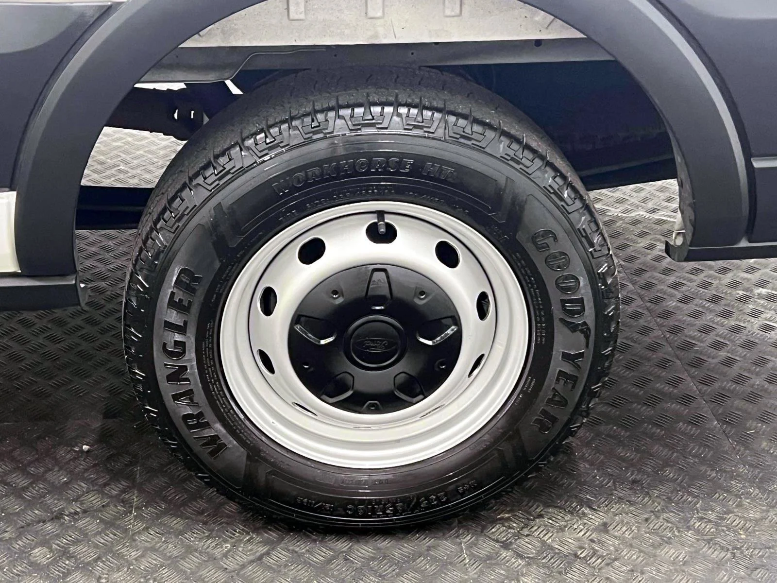 Used 2025 White Ford  image 12