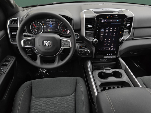 New 2026 Diamond Black Crystal Pearl-Coat Exterior Paint RAM Big Horn/Lone Star image 18