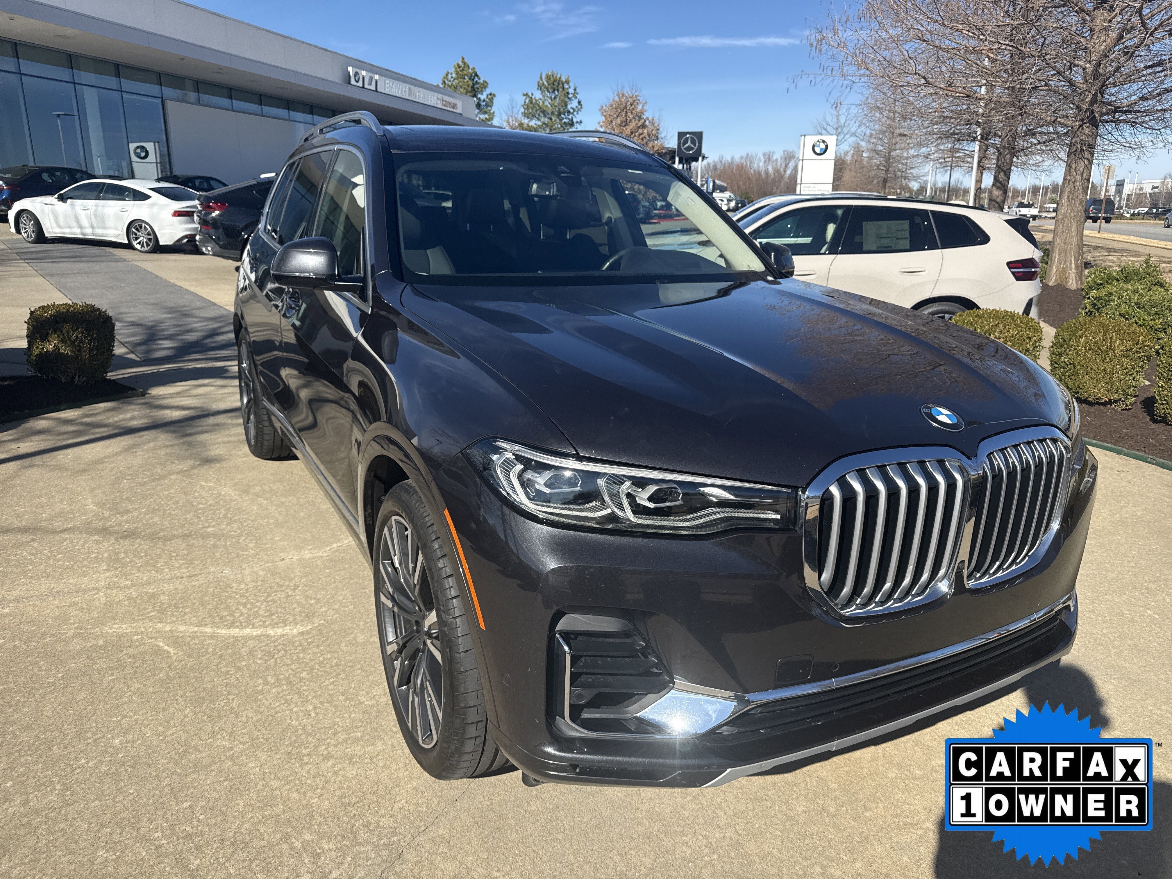 2022 BMW X7 40i