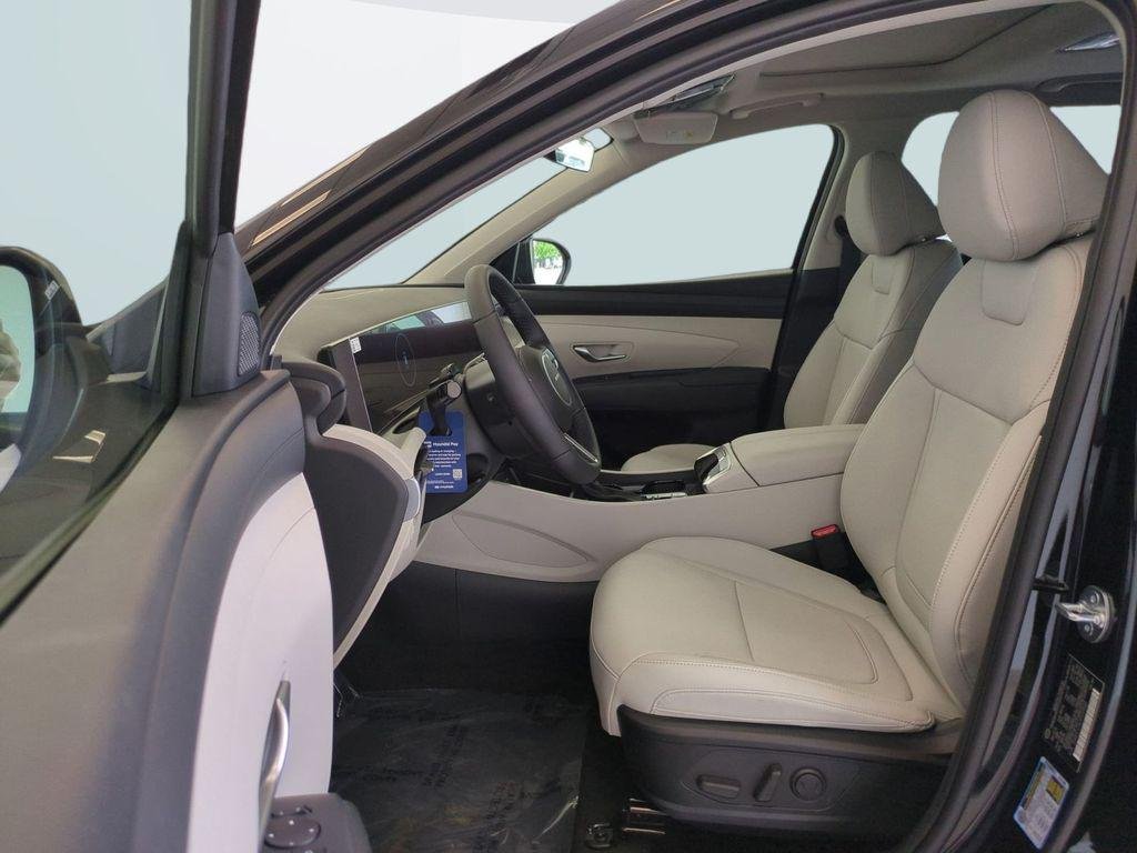 New 2026 Black Hyundai SEL Premium AWD image 21