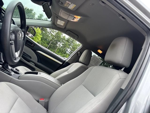 Used 2019 Celestial Silver Metallic Toyota LE image 16