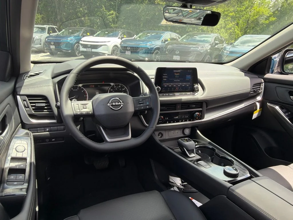 New 2026 Obsidian Green Pearl Nissan Dark Armor™ image 21