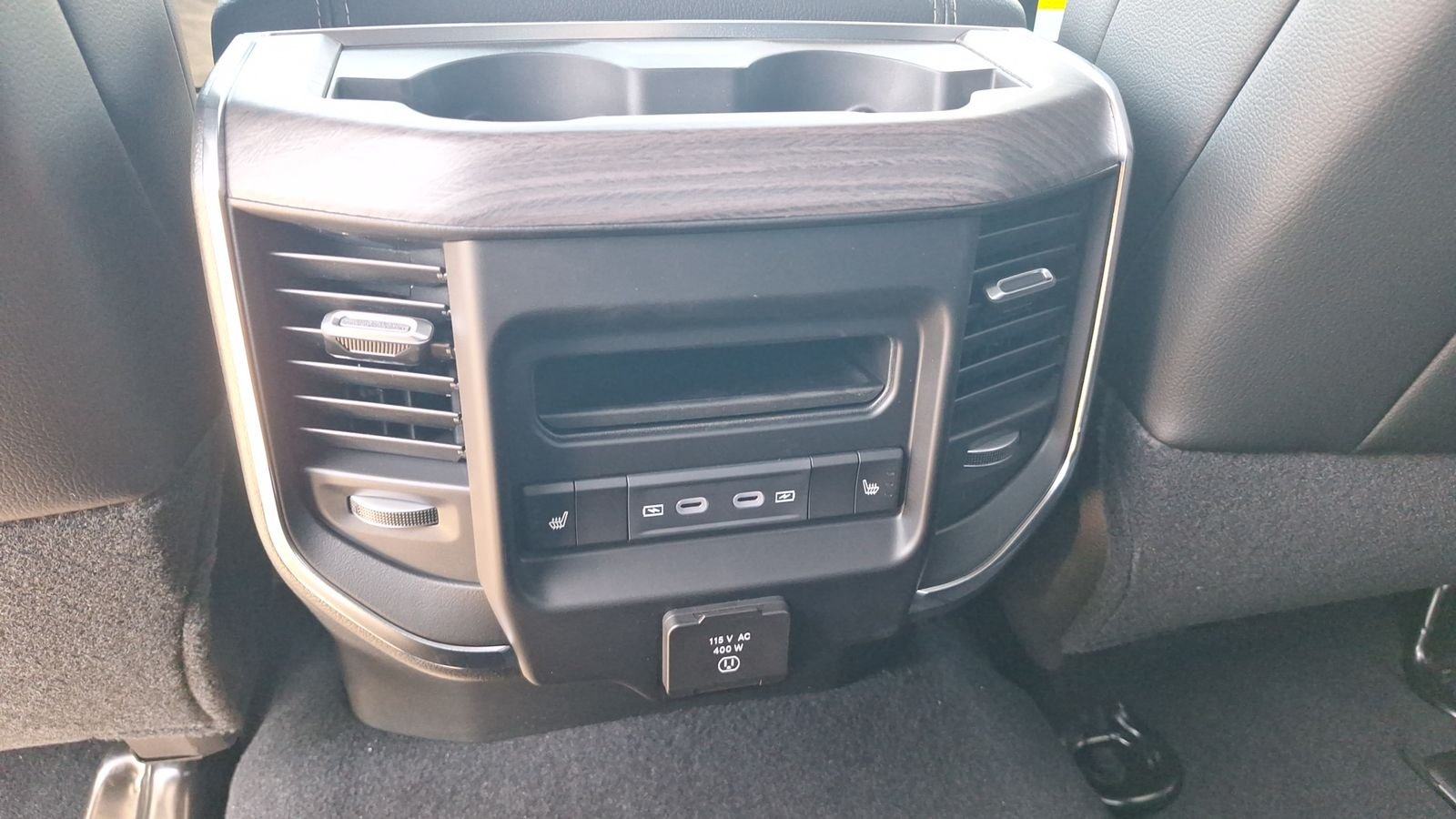 New 2026 Ceramic Gray Clear-Coat Exterior Paint RAM Laramie image 12