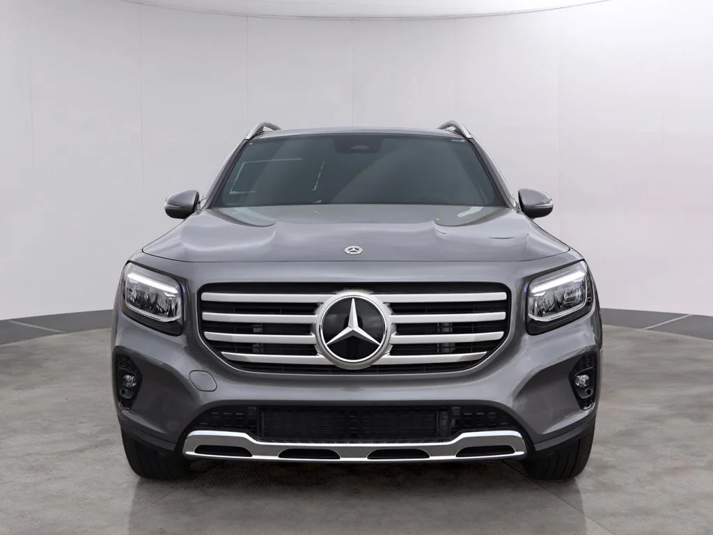 New 2026 Mountain Grey Metallic Mercedes-Benz GLB 250 image 2