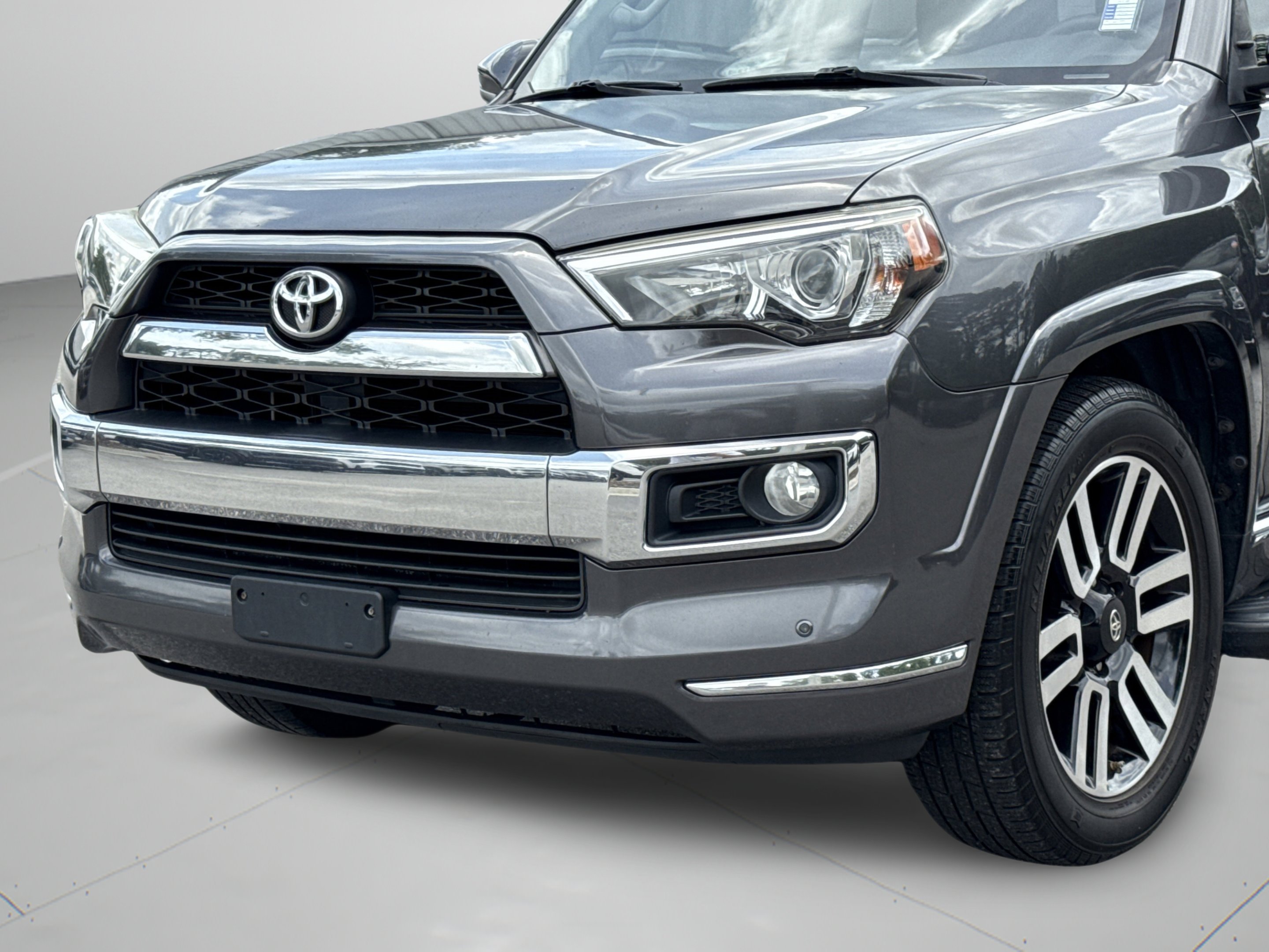 Used 2016 Magnetic Gray Metallic Toyota Limited image 30