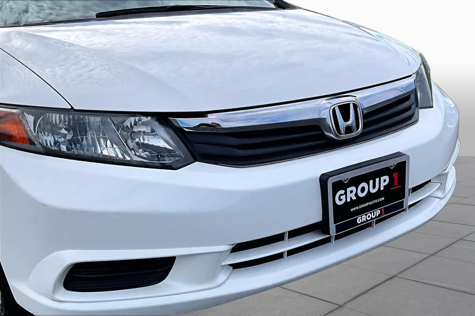 Used 2012 Taffeta White Honda EX-L image 29