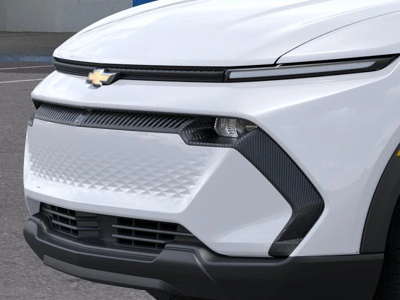 New 2026 Summit White Chevrolet LT1 w/PCY image 13
