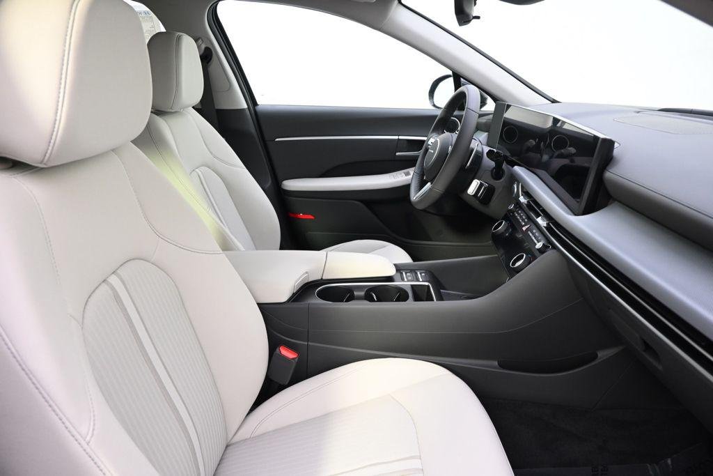 New 2026 Gray Hyundai SEL Sport image 15