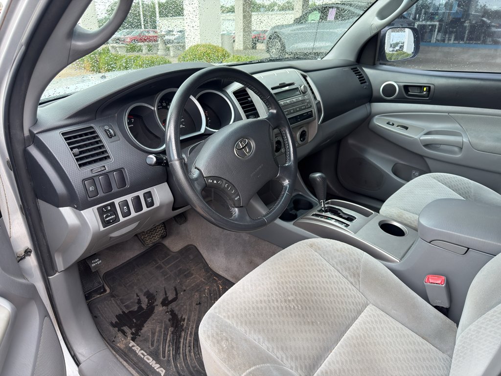 Used 2010 Silver Streak Mica Toyota PreRunner image 11