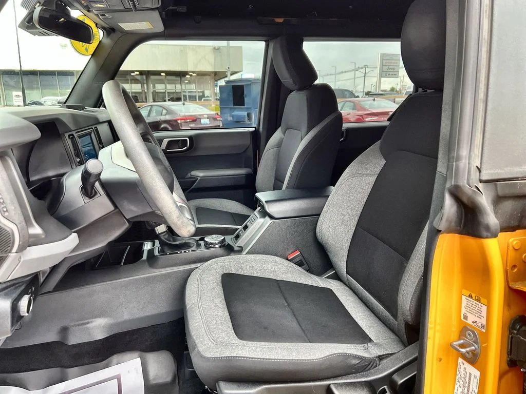 Used 2022 Orange Ford Base image 11