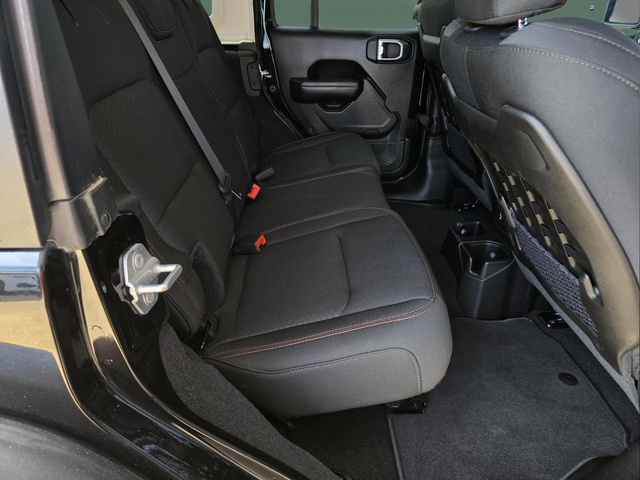 Used 2019 Black Jeep Unlimited Rubicon image 26