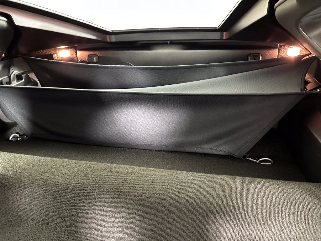 Used 2016 Silver Chevrolet Stingray image 17