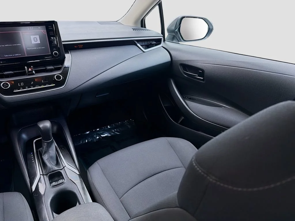 2022 Toyota Corolla LE - Photo 19