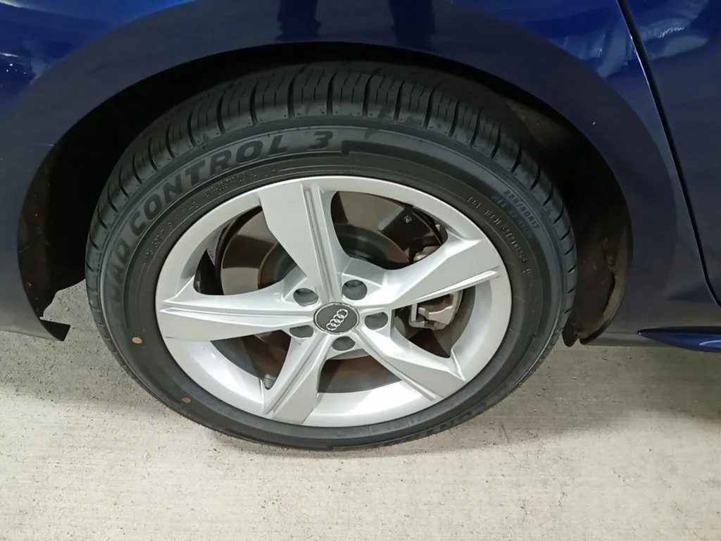 Used 2019 Blue Metallic Audi 2.0T Premium image 15